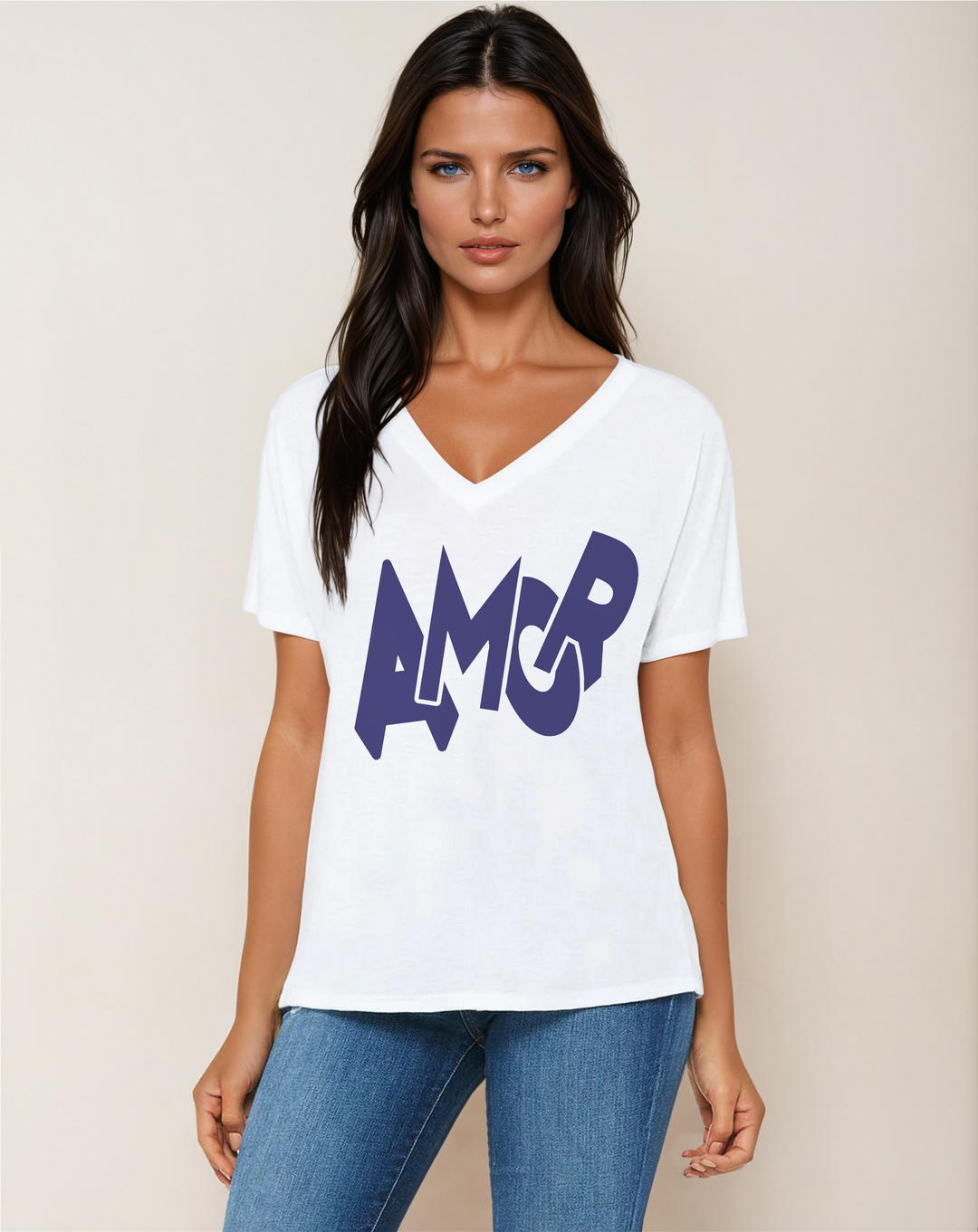 Amor - V-Neck Slouchy Glam Tee - La Vie unfiltered