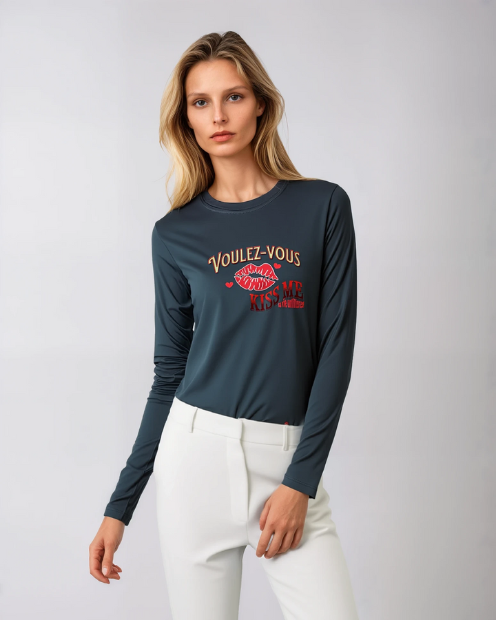 Voulez-vous... kiss me - Allure Long Sleeve Tee - La Vie unfiltered