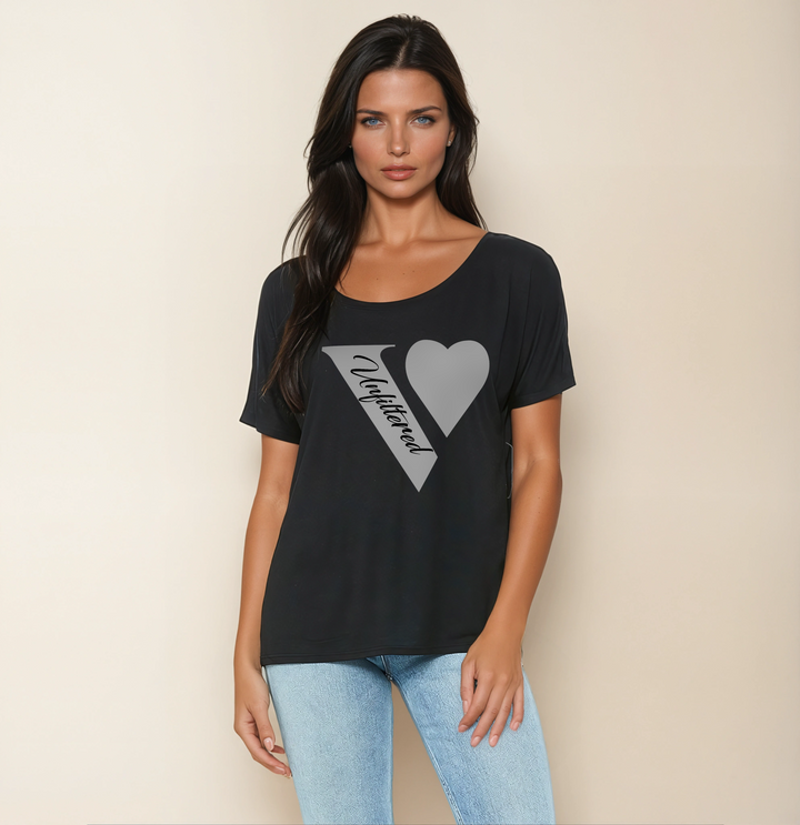 V unfiltered black & white - The Chic Drape Top - La Vie unfiltered