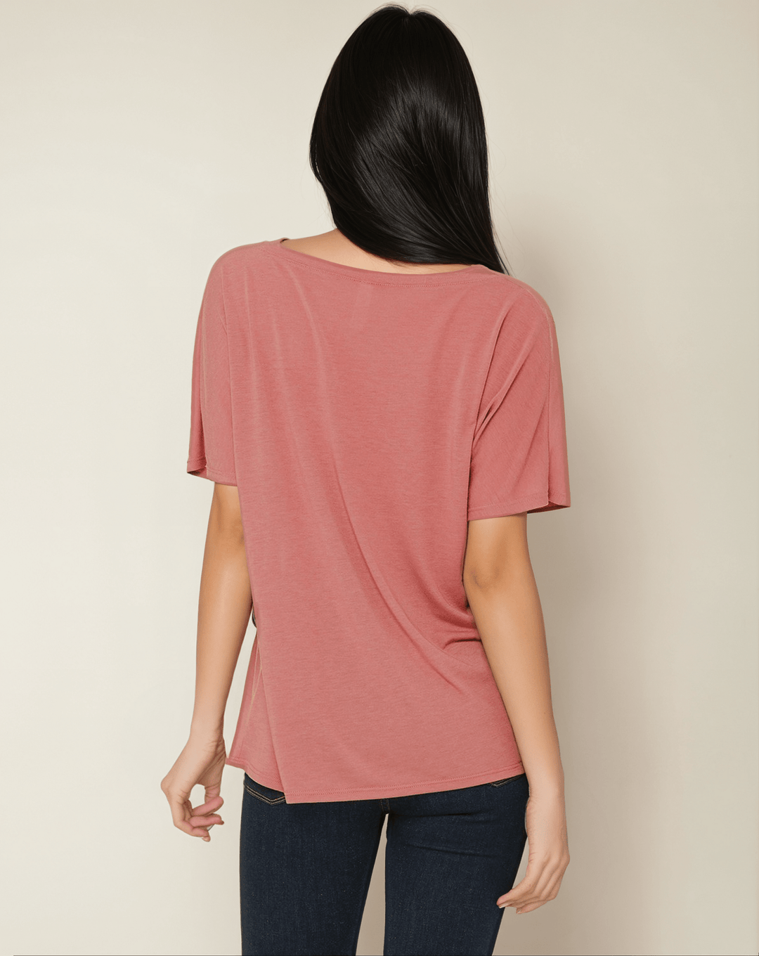 Amor - V - Neck Slouchy Glam Tee - La Vie unfiltered