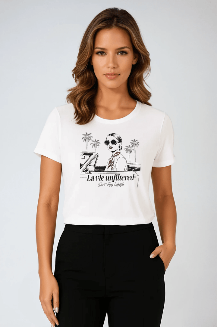 Glam in Saint - Tropez - Allure Jersey Tee - La Vie unfiltered