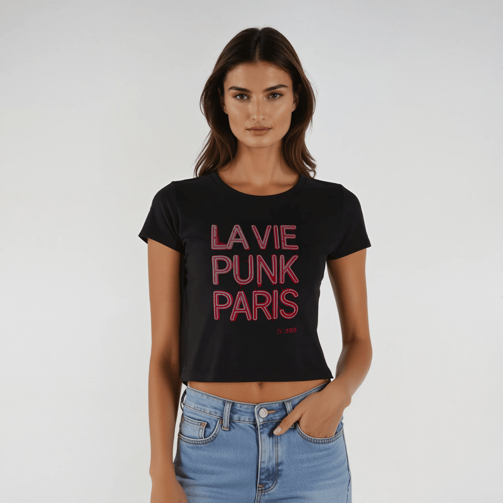 La Vie Lights Up - The Unfiltered Crop - La Vie unfiltered