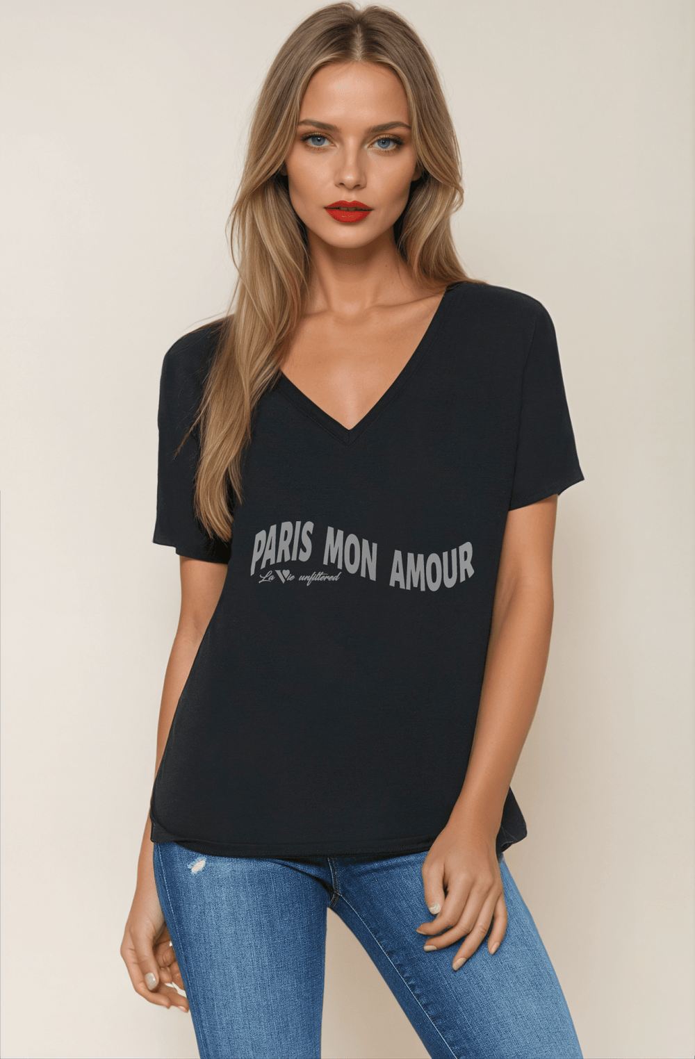 Paris mon amour - V - Neck Slouchy Glam Tee - La Vie unfiltered