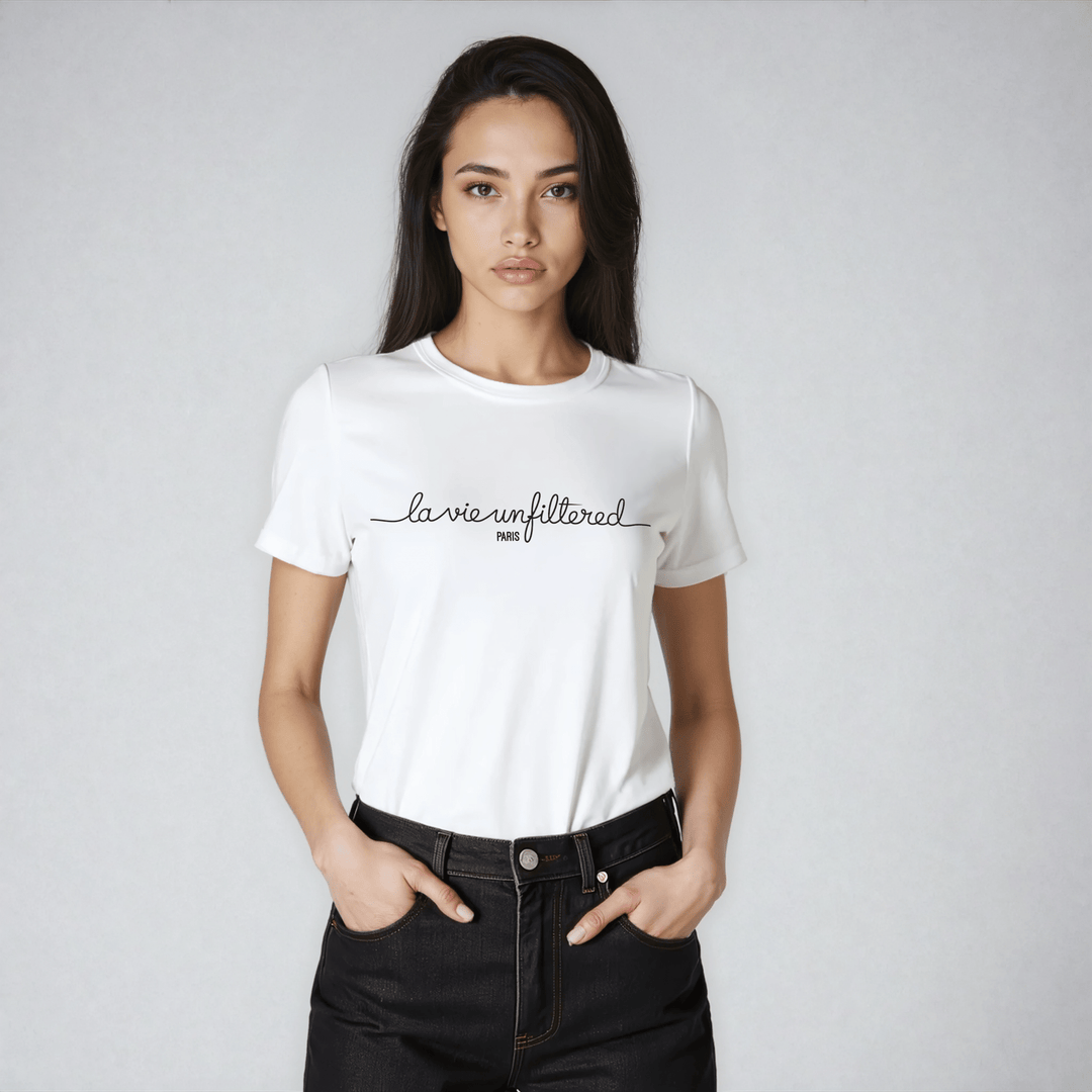 Unfiltered Paris Script - The Unfiltered Boxy Fit - La Vie unfiltered